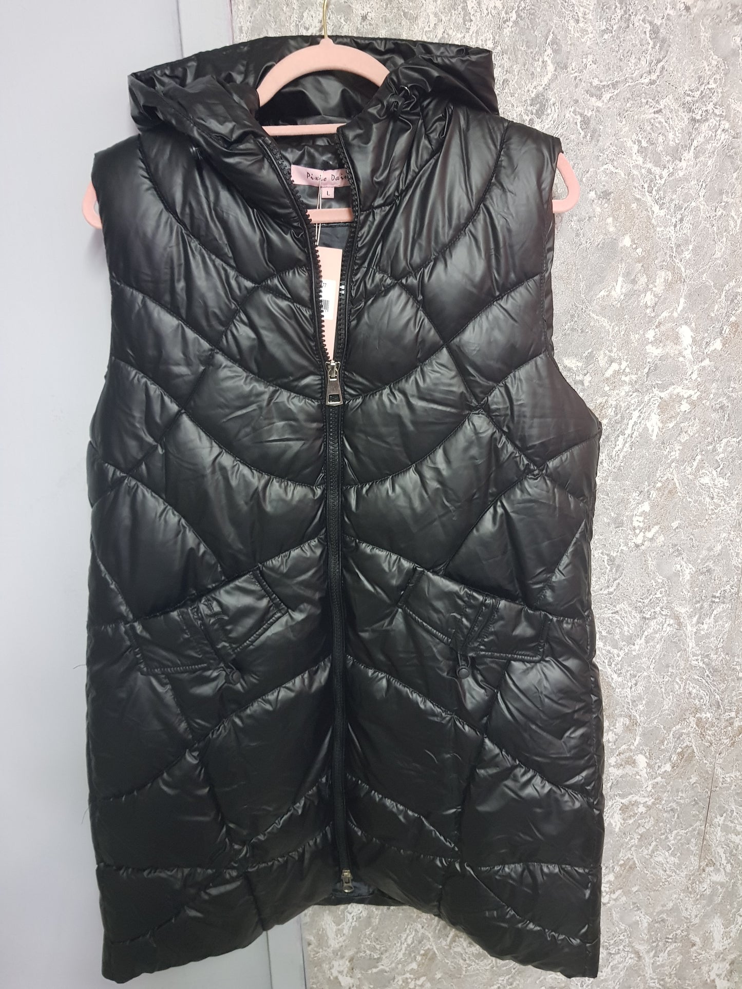 Tara black gilet