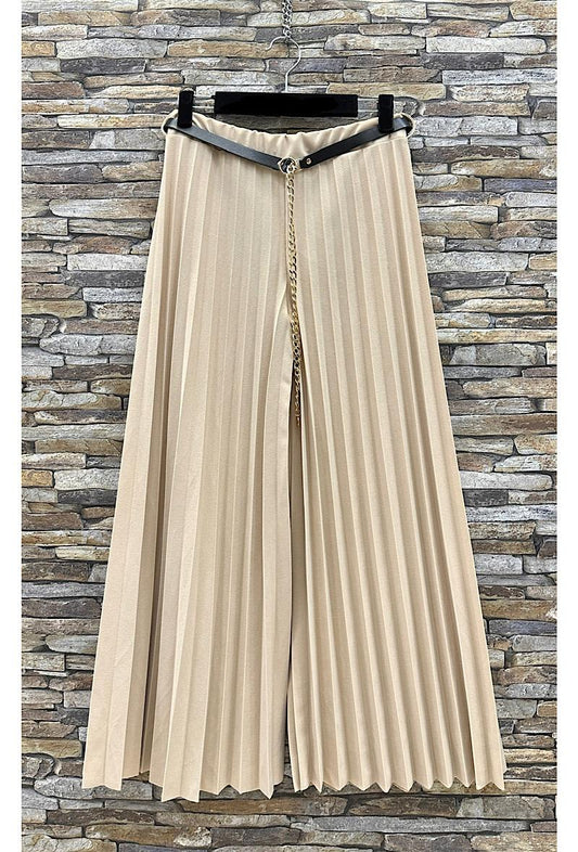 Cream pleated belted trousers